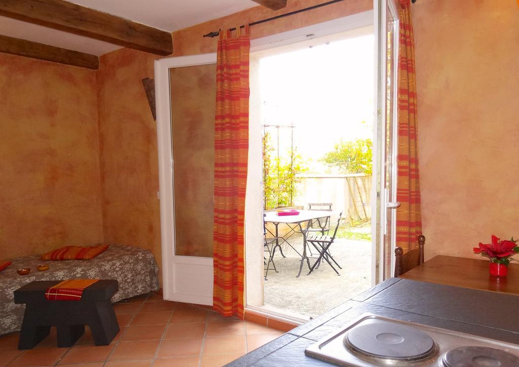 Rognes Le Mas De Pie Caud Bed & Breakfast エクステリア 写真