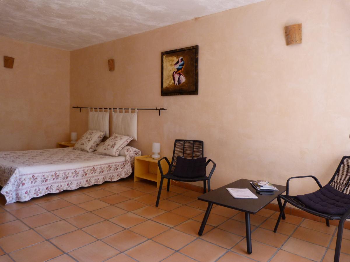 Rognes Le Mas De Pie Caud Bed & Breakfast エクステリア 写真